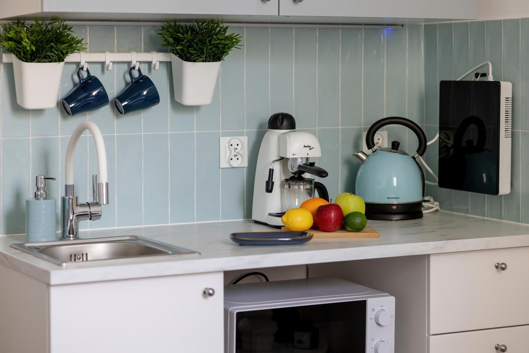 J&W Apartments Studio Solidarnosci ワルシャワ エクステリア 写真