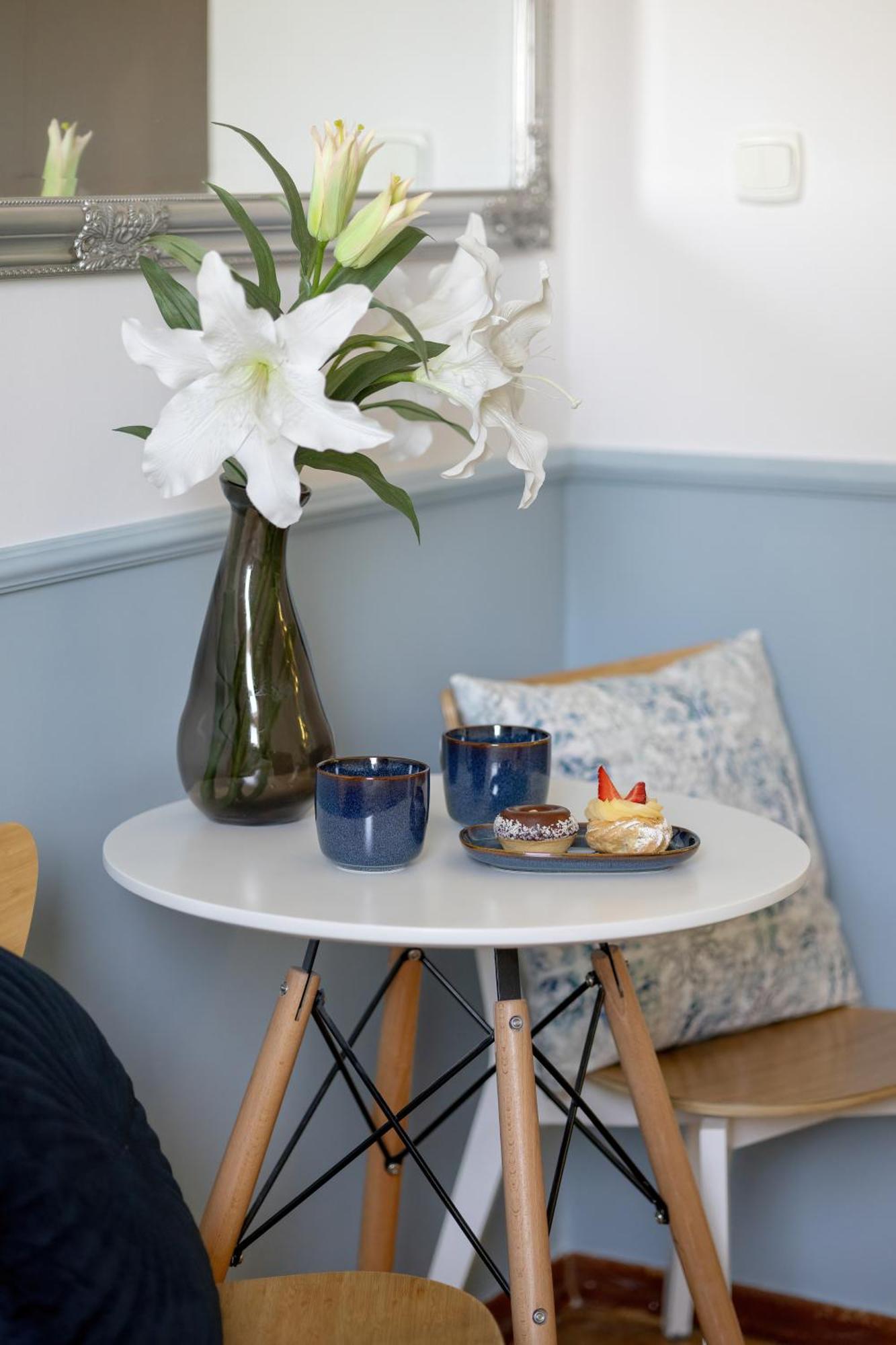 J&W Apartments Studio Solidarnosci ワルシャワ エクステリア 写真