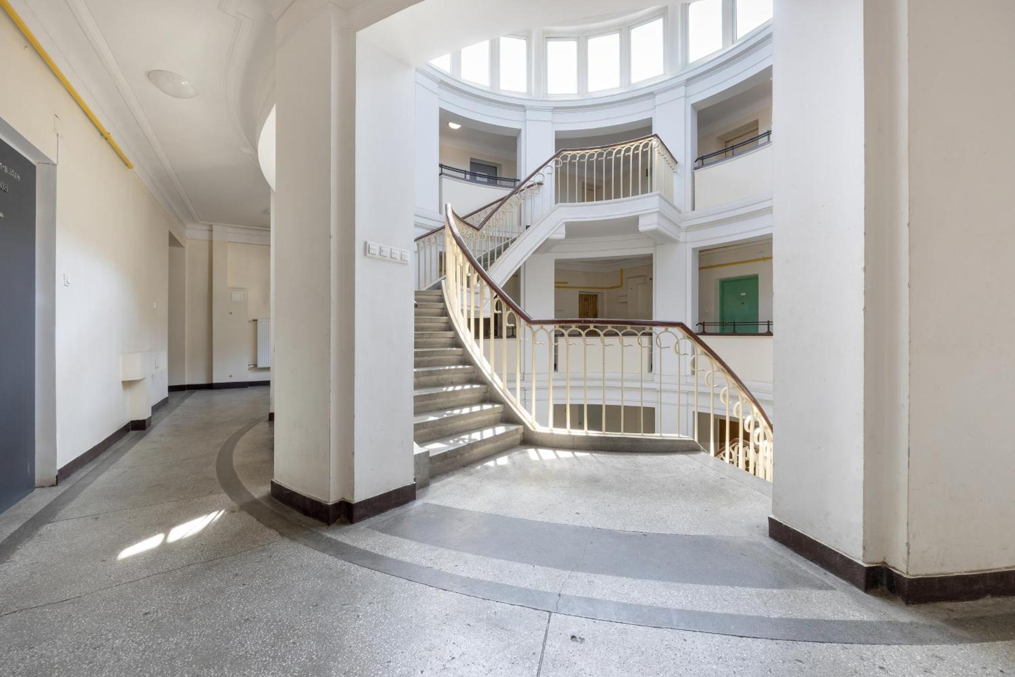 J&W Apartments Studio Solidarnosci ワルシャワ エクステリア 写真