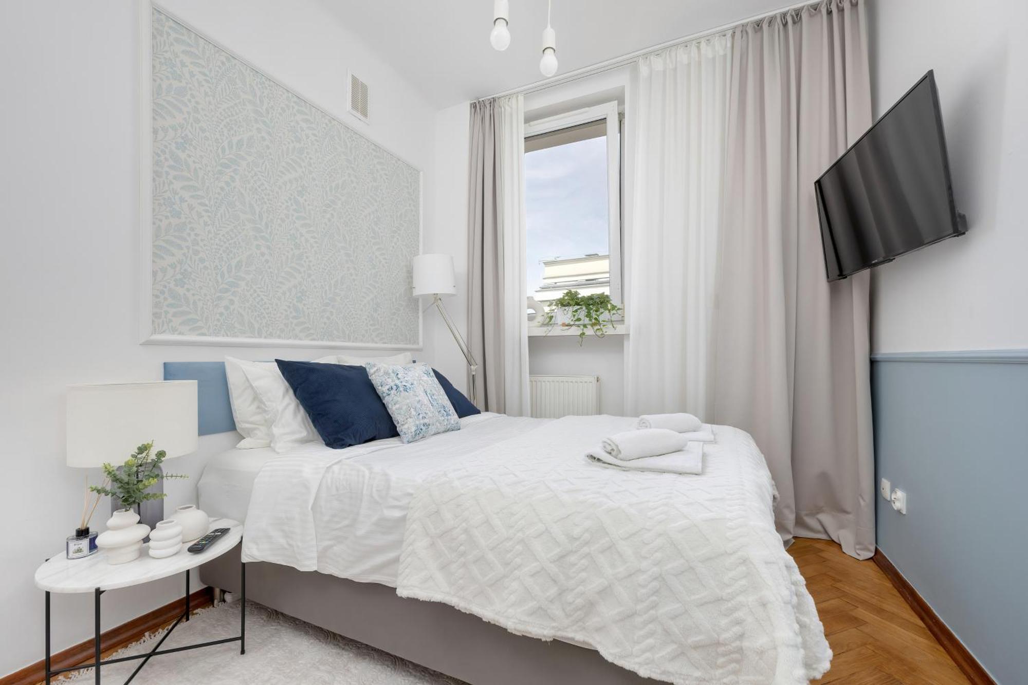 J&W Apartments Studio Solidarnosci ワルシャワ エクステリア 写真