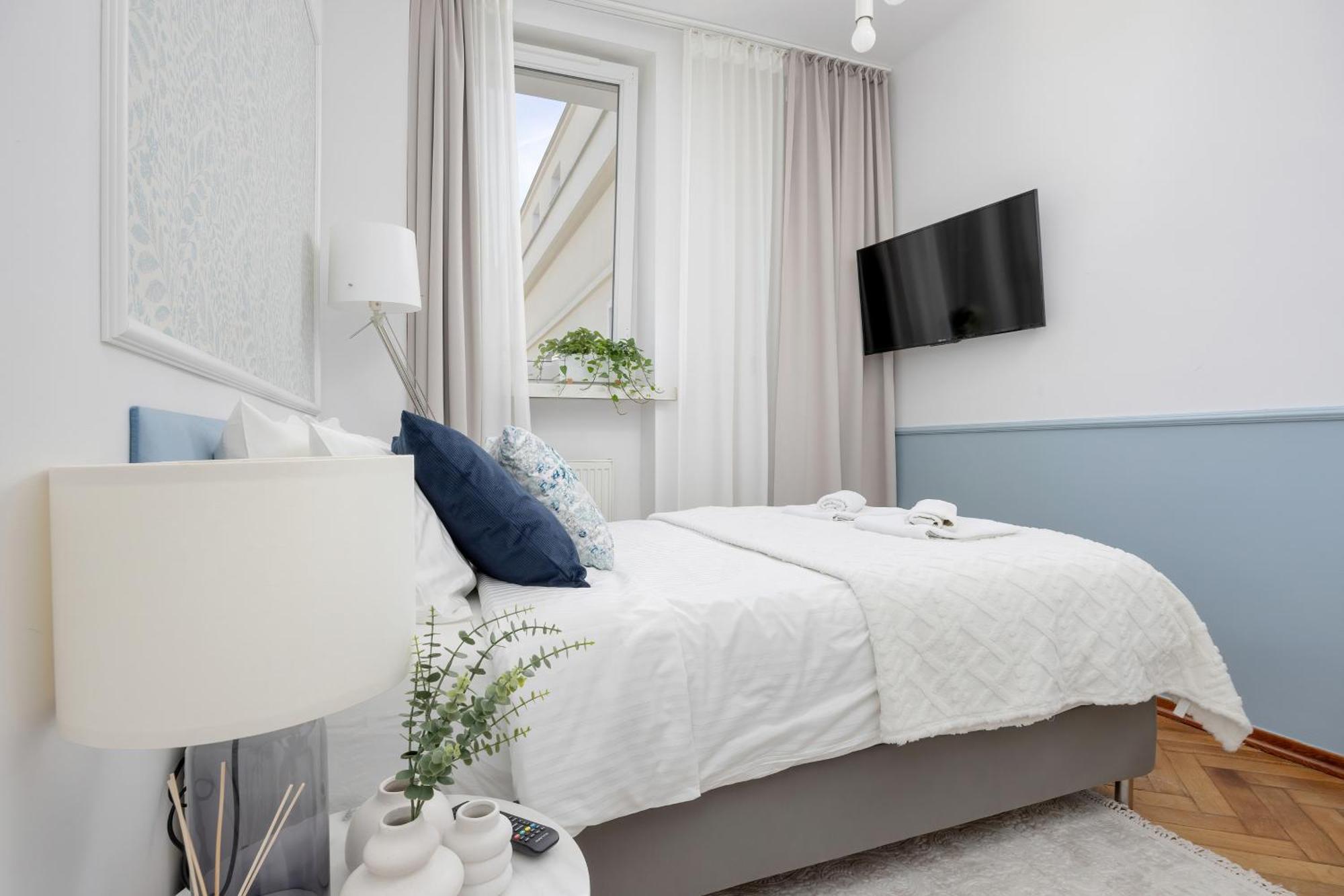 J&W Apartments Studio Solidarnosci ワルシャワ エクステリア 写真