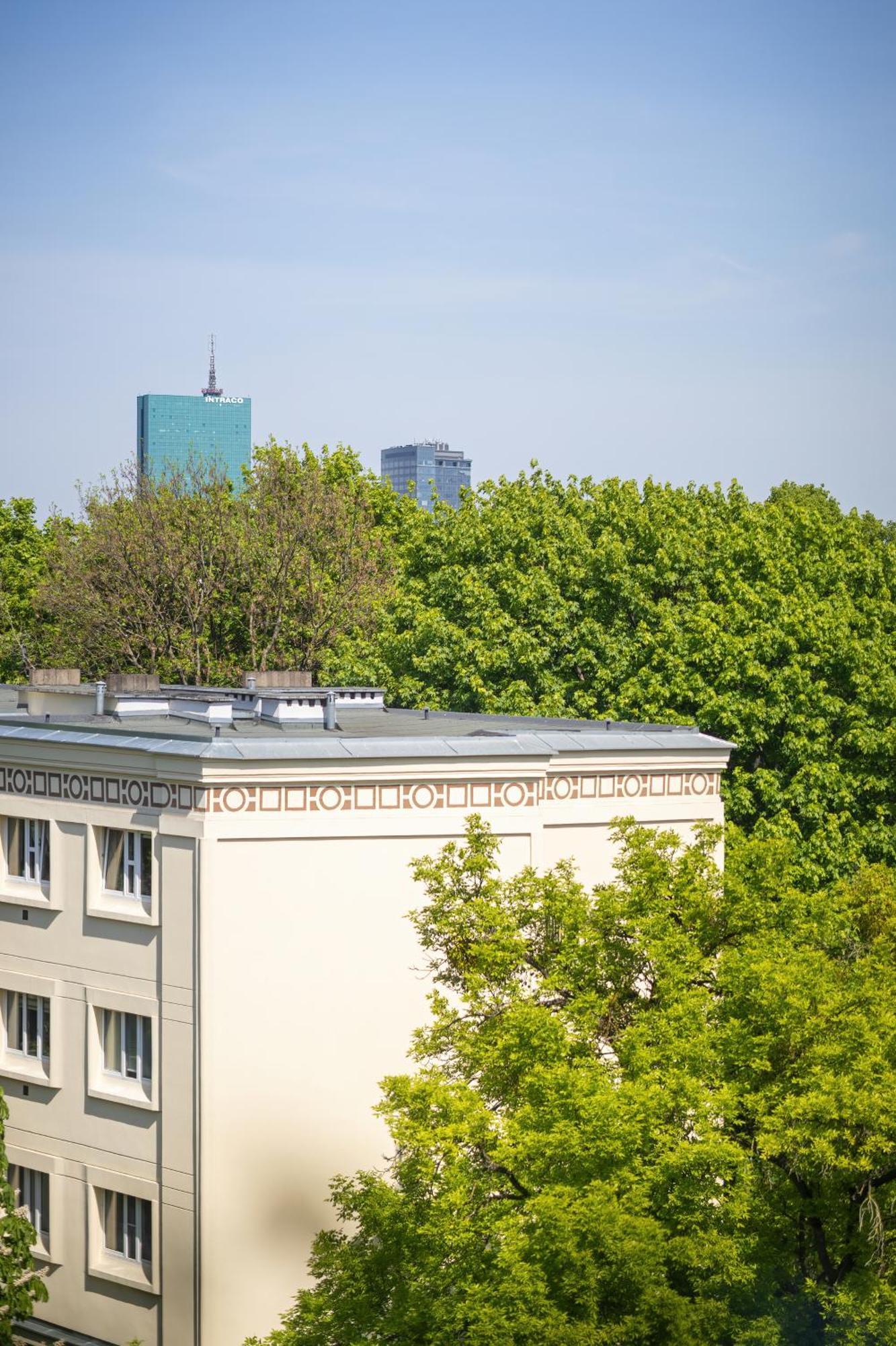 J&W Apartments Studio Solidarnosci ワルシャワ エクステリア 写真
